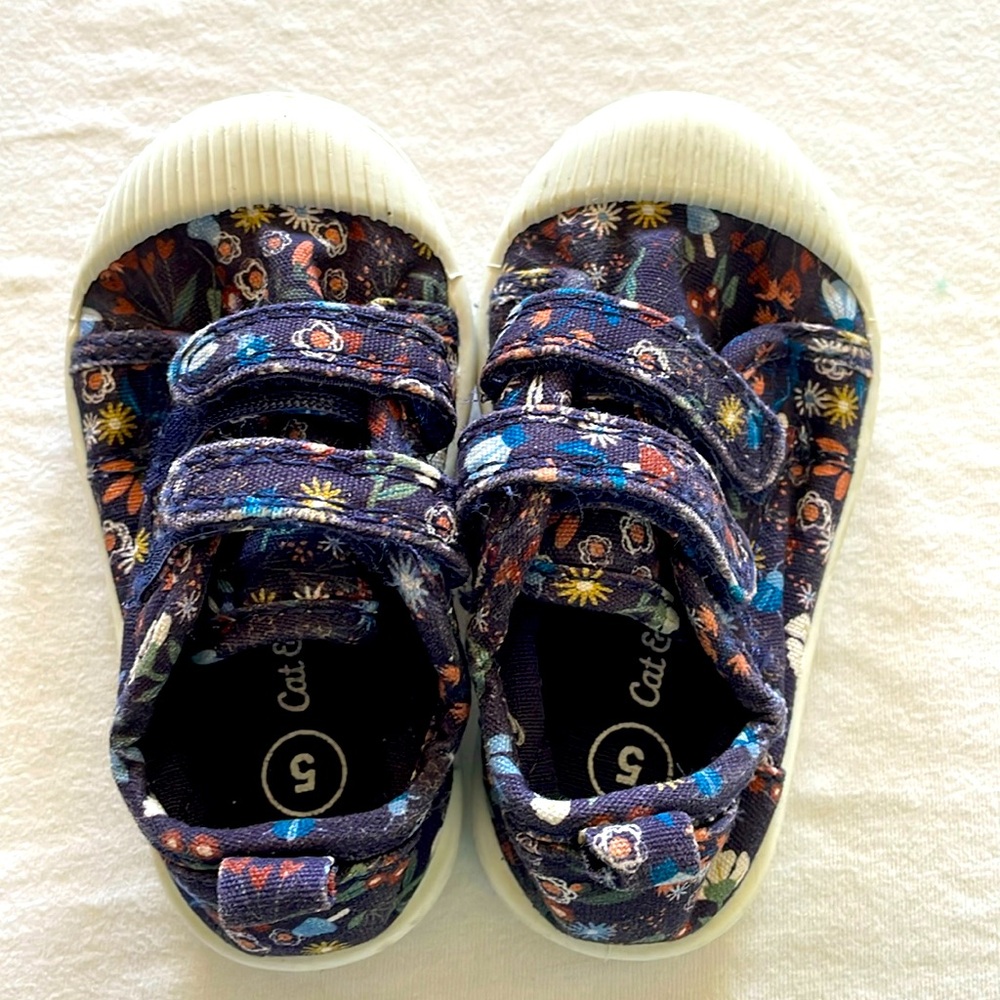 Toddler girl shoes